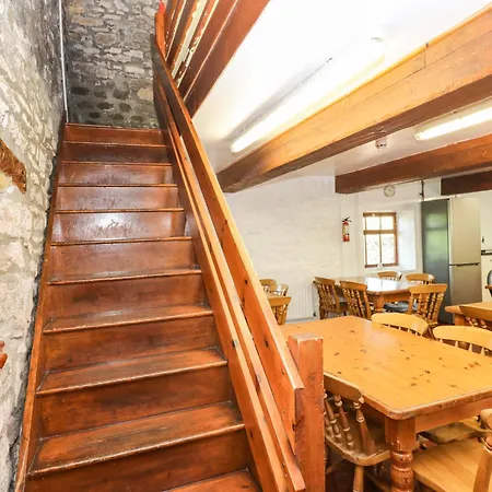 West Barn Bunkhouse 펜션 리치먼드